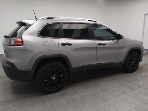 Used 2020 Jeep Cherokee Latitude Plus AWD/4WD image 10