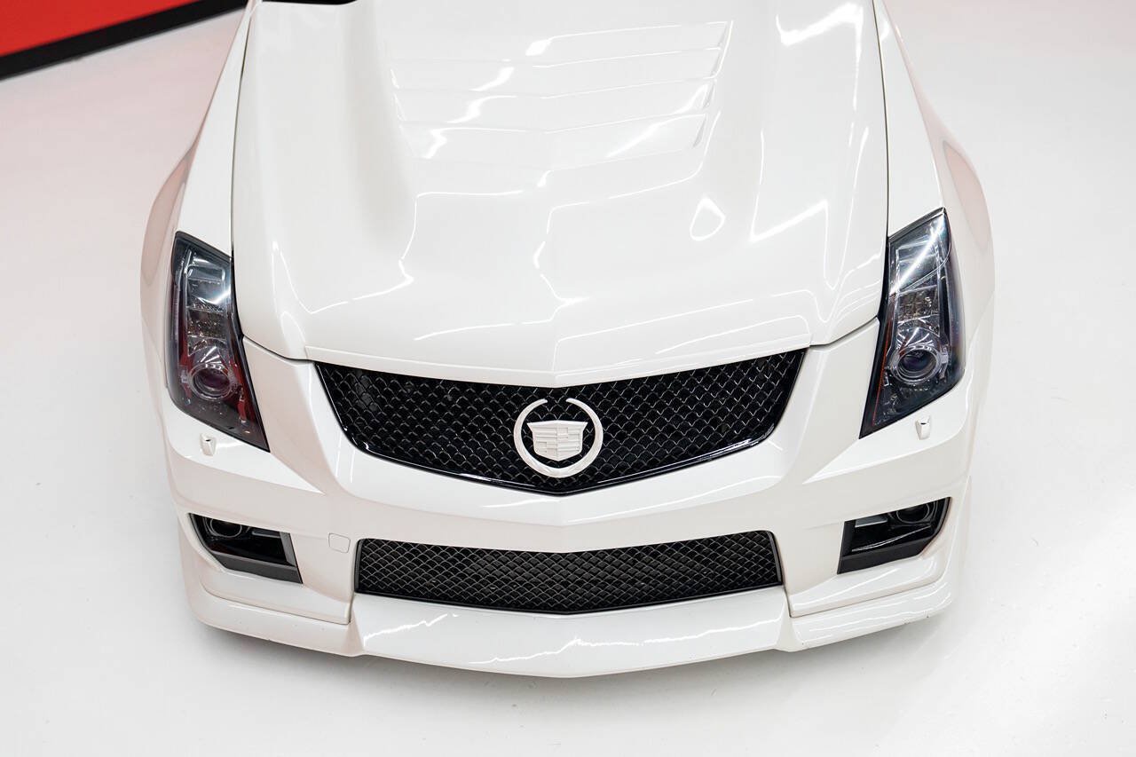 Used 2013 Cadillac CTS V RWD image 3