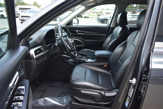 Used 2020 Kia Telluride LX FWD image 16