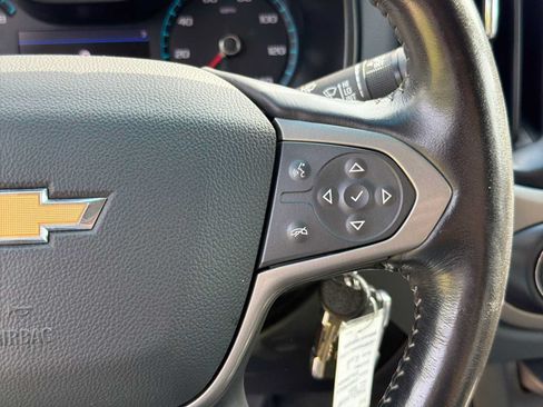 Used 2020 Chevrolet Colorado Z71 AWD/4WD image 21