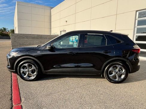 Used 2025 Ford Escape ST-Line FWD image 8