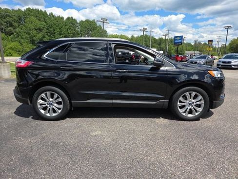 Used 2019 Ford Edge Titanium AWD/4WD image 28