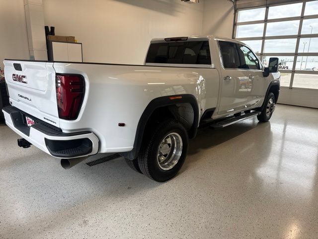 Used 2025 GMC Sierra 3500 Denali AWD/4WD image 2
