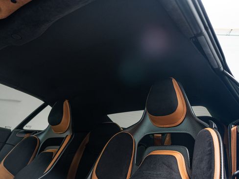 Used 2024 Aston Martin DB12 Volante -Carbon Fiber Bucket S image 42