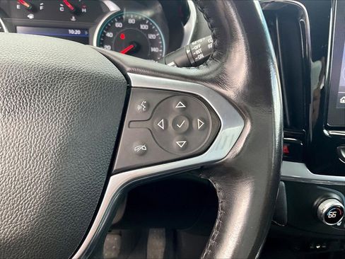 Used 2020 Chevrolet Traverse LT FWD image 23
