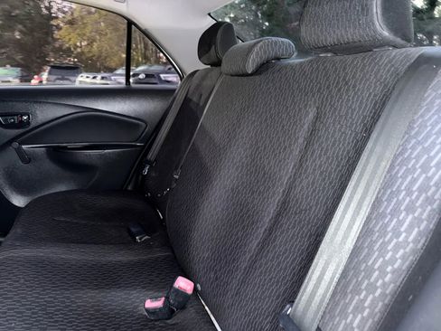 Used 2011 Toyota Yaris Sedan image 15