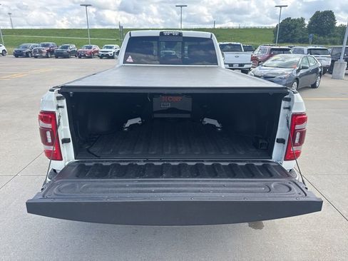 Used 2019 RAM 3500 Limited AWD/4WD image 16