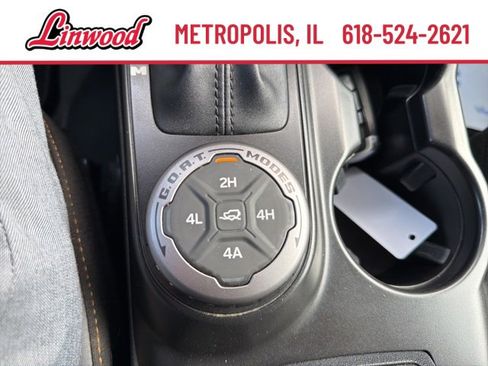 Used 2022 Ford Bronco Badlands image 20