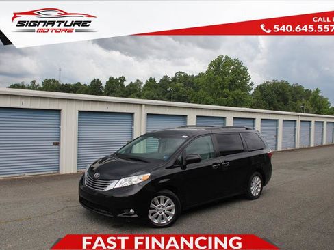 Used 2015 Toyota Sienna XLE Premium AWD/4WD image 1
