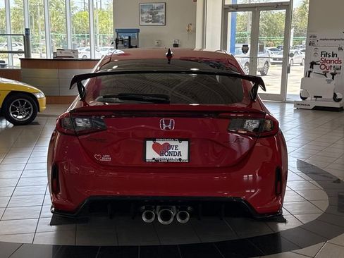 New 2026 Honda Civic Type R image 7