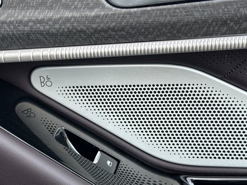 Used 2025 Ford Explorer Platinum w/ LUX Leather Package image 22