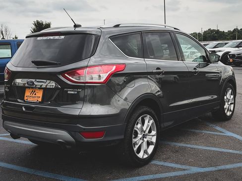 Used 2016 Ford Escape Titanium AWD/4WD image 8