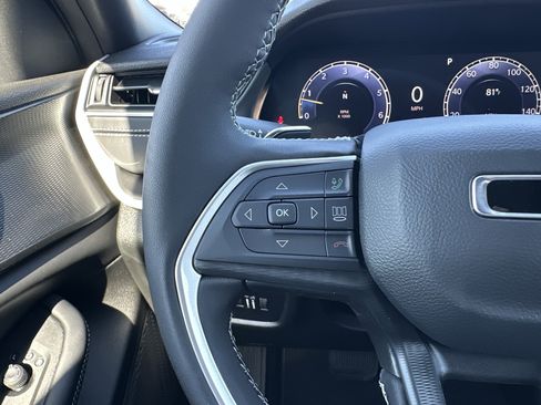 New 2025 Jeep Grand Cherokee L Altitude image 23