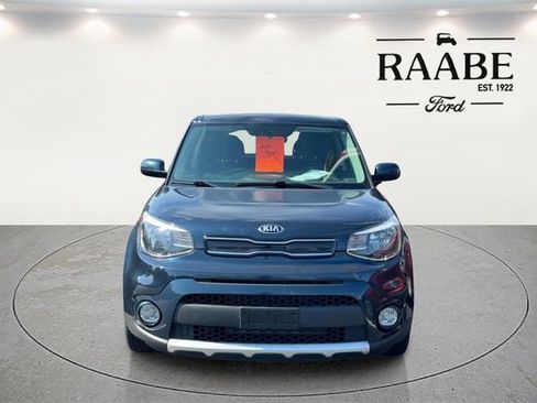 Used 2017 Kia Soul + FWD image 7