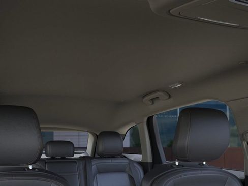 New 2026 Lincoln Nautilus Premier AWD/4WD image 23
