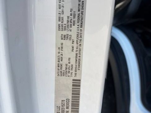 Used 2025 RAM ProMaster 2500 w/ U-Haul Equipment Group FWD image 10