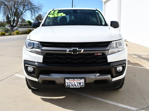 Used 2022 Chevrolet Colorado Z71 image 3