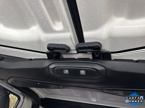 Used 2025 Jeep Gladiator Rubicon w/ Convenience Group image 34