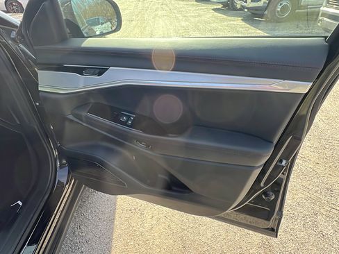 Used 2024 Jeep Wagoneer Launch Edition image 20