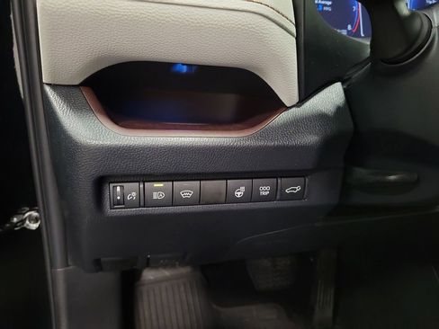 Used 2023 Toyota RAV4 Limited w/ Limited Grade Weather Package AWD/4WD image 22