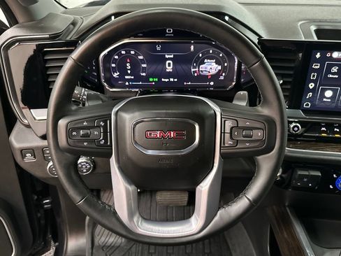 Used 2026 GMC Sierra 1500 Elevation w/ Elevation Premium Package AWD/4WD image 14