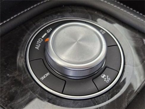 Used 2024 INFINITI QX80 Luxe image 27