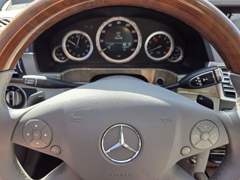 Used 2011 Mercedes-Benz E 350 Sedan image 23