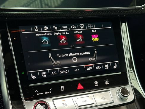Used 2023 Audi SQ8 Prestige image 26