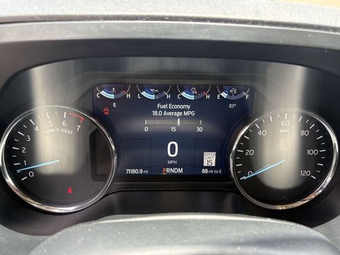 Used 2023 Ford Expedition Limited AWD/4WD image 18