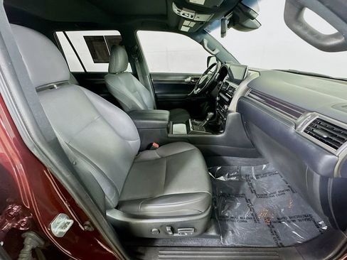 Used 2022 Lexus GX 460 Premium image 12