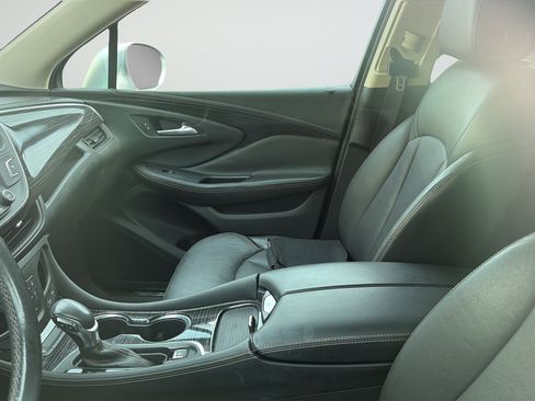 Used 2017 Buick Envision Essence FWD image 10