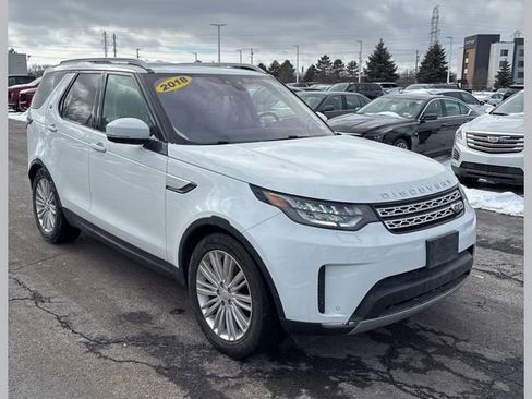 Used 2018 Land Rover Discovery HSE Luxury image 1