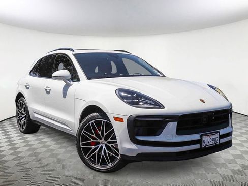 Used 2024 Porsche Macan S image 1