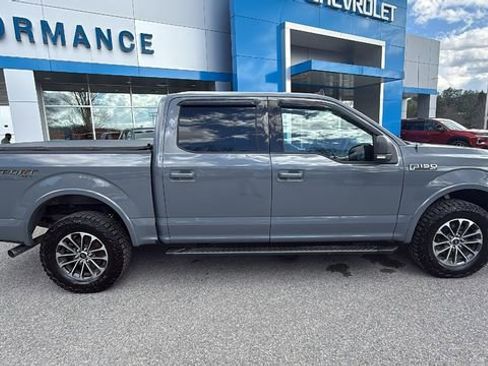 Used 2019 Ford F150 XLT w/ Equipment Group 302A Luxury image 3
