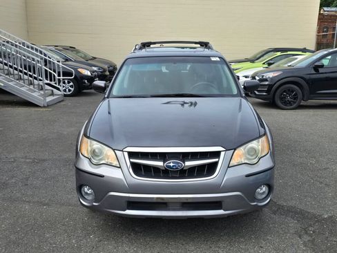 Used 2009 Subaru Outback 2.5i Limited AWD/4WD image 2