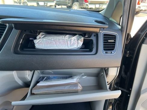 Used 2020 Kia Sedona EX image 26