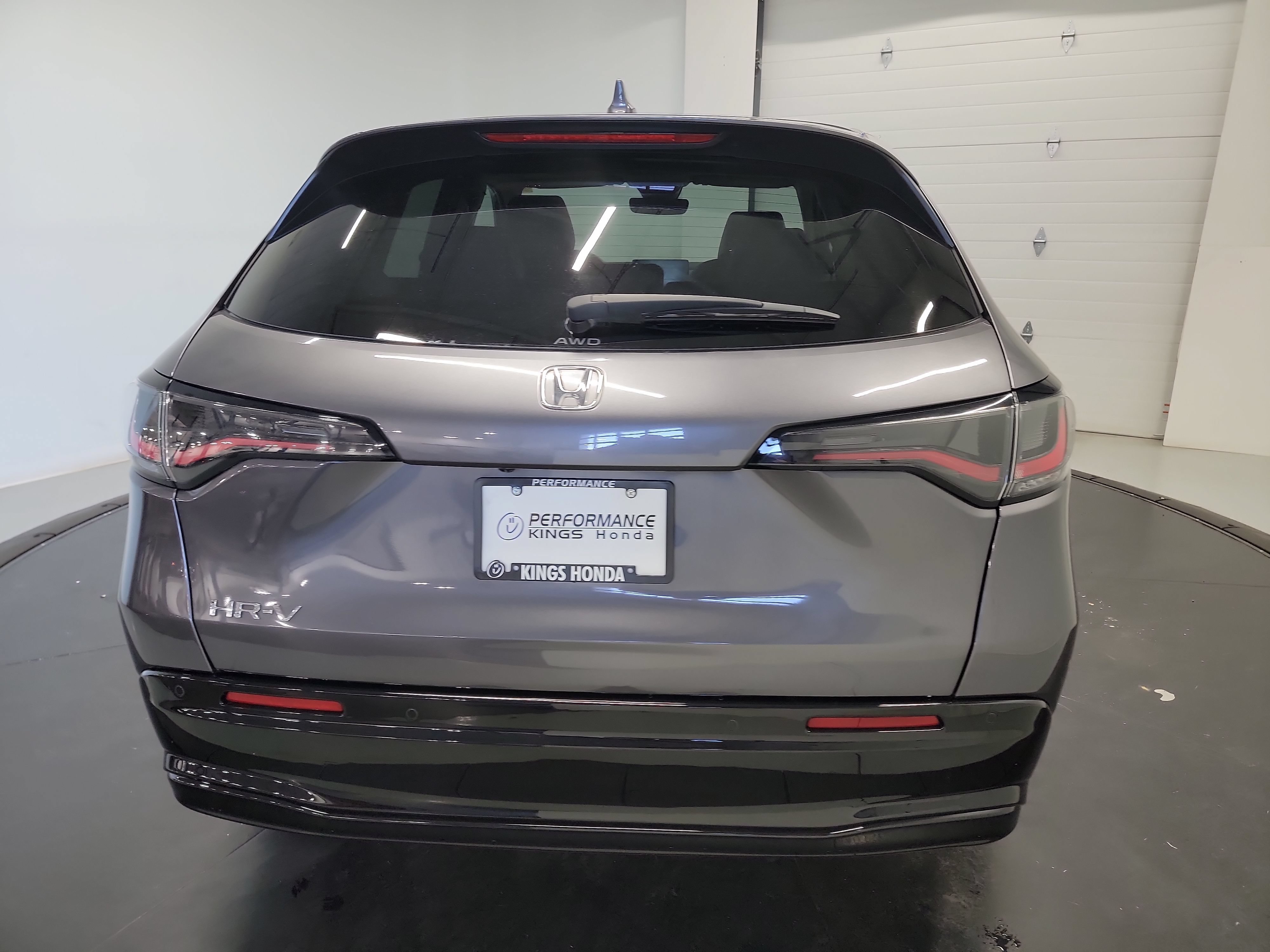 Used 2024 Honda HR-V EX-L image 8