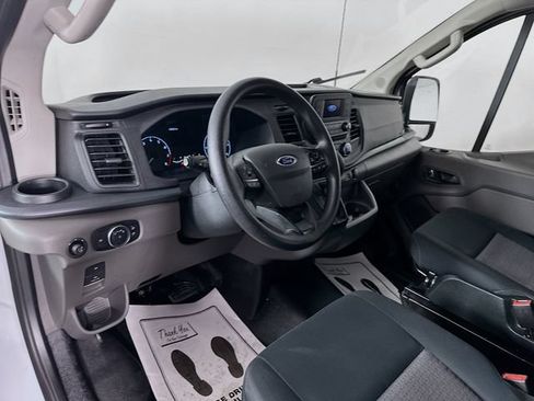 Certified 2025 Ford Transit 250 Low Roof w/ Exterior Upgrade Package RWD image 15