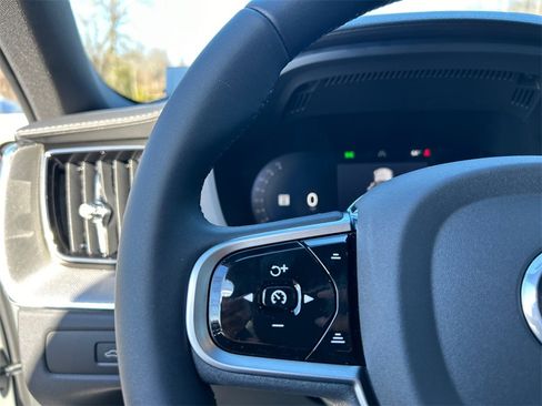 New 2026 Volvo XC60 B5 Ultra w/ Protection Package Premier image 13