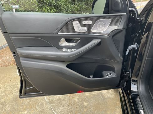 Used 2022 Mercedes-Benz GLE 63 AMG S image 17