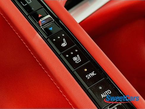 Used 2025 Chevrolet Corvette E-Ray AWD/4WD image 36