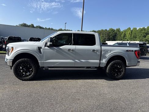 Used 2021 Ford F150 XLT w/ Equipment Group 302A High AWD/4WD image 4