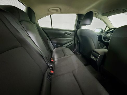 Used 2025 Toyota Corolla LE FWD image 24