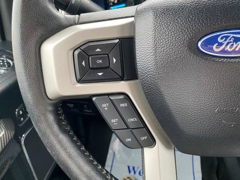 Used 2019 Ford F150 Lariat w/ Equipment Group 502A Luxury AWD/4WD image 21