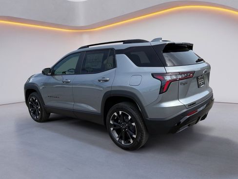 New 2026 Chevrolet Equinox RS FWD image 5