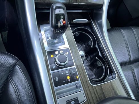 Used 2016 Land Rover Range Rover Sport SE AWD/4WD image 25