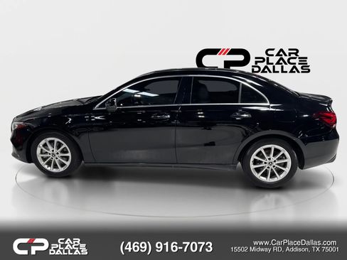 Used 2022 Mercedes-Benz A 220 w/ Premium Package Lite image 4