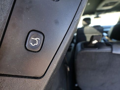 Used 2019 Dodge Grand Caravan GT FWD image 28