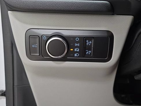 Certified 2023 Ford Escape Active FWD image 21