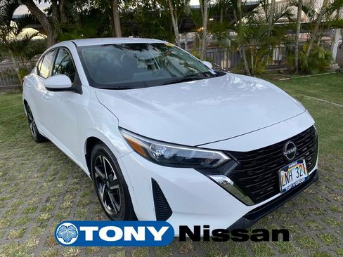 Used 2024 Nissan Sentra SV FWD image 1